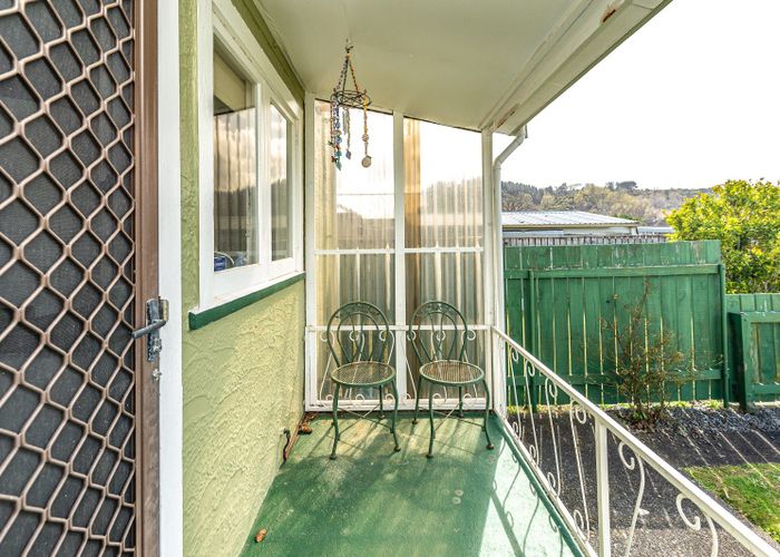  at 12 Roberts Avenue, Aramoho, Whanganui, Manawatu / Whanganui
