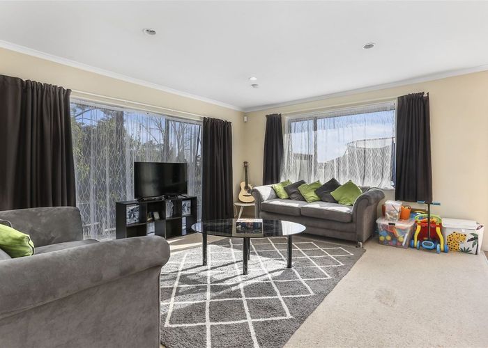  at 115C Woodglen Road, Glen Eden, Auckland