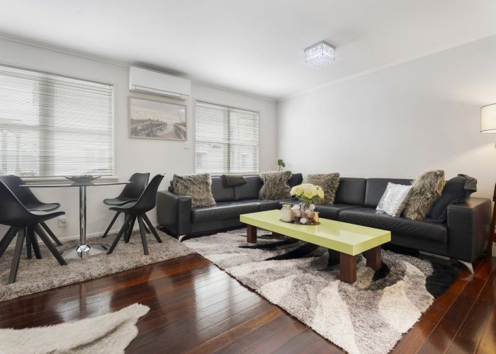  at 2/11 Maheke Street, Saint Heliers, Auckland City, Auckland