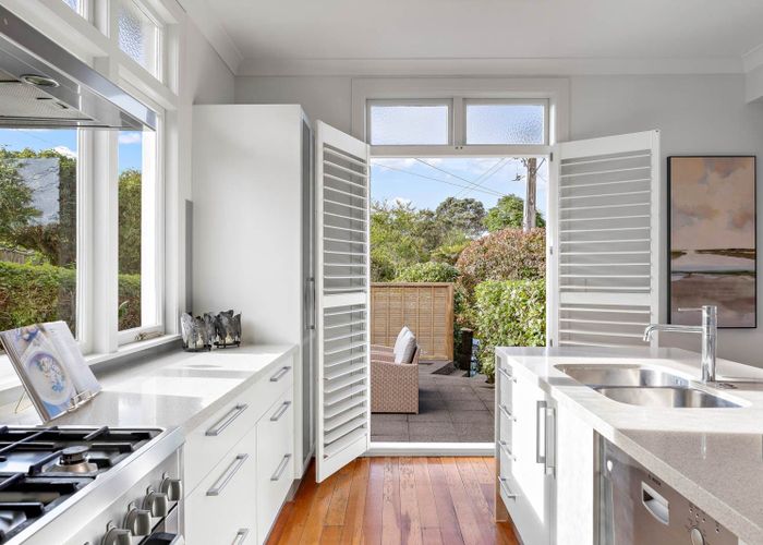  at 42A Tawera Road, Greenlane, Auckland City, Auckland