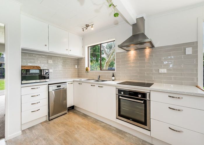  at 4b Princeton Road, Raumati Beach, Kapiti Coast, Wellington