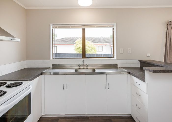  at 15 Willowstream Grove, Cloverlea, Palmerston North