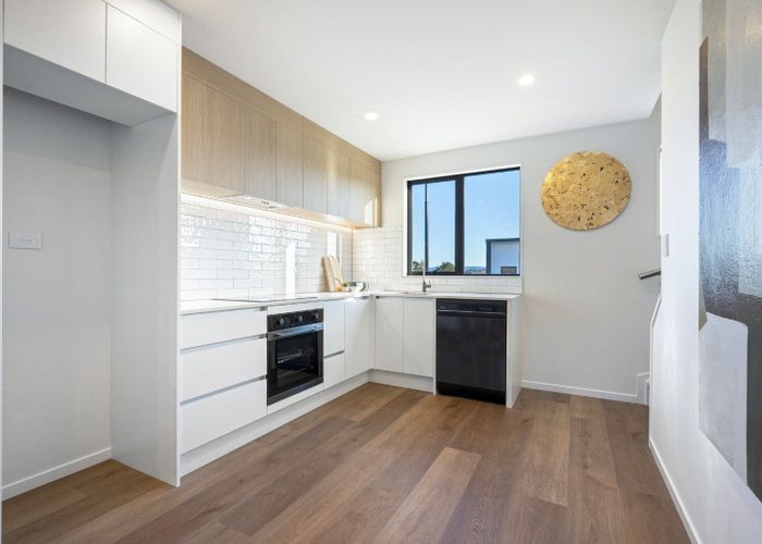  at 6/4 Firebrick Way, Hobsonville, Waitakere City, Auckland