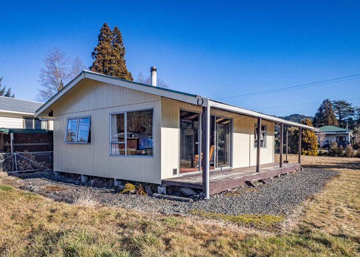  at 20 Poro Street, Raurimu, Ōwhango