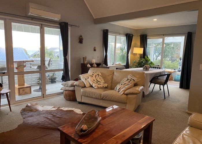  at 18 Kohutuhutu Rd, Raumati Beach, Kapiti Coast, Wellington