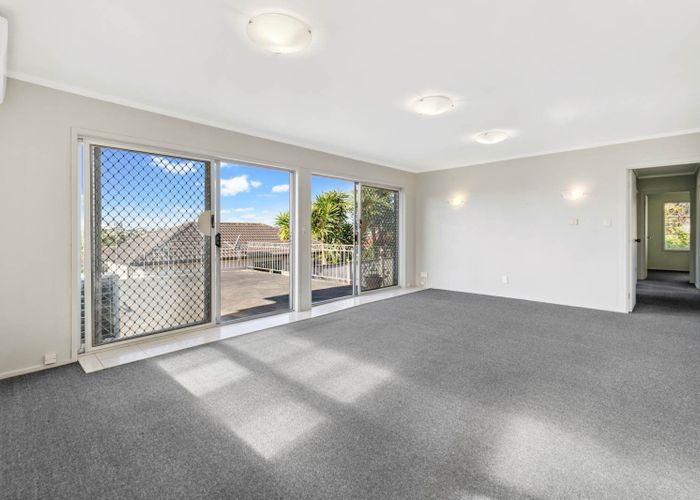  at 2 Sherie Place, Howick, Manukau City, Auckland