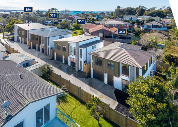  at 35D Toroa Street, Torbay, North Shore City, Auckland