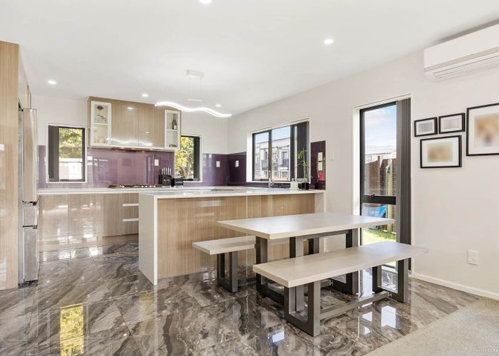  at 7B Miami Street, Mangere East, Auckland