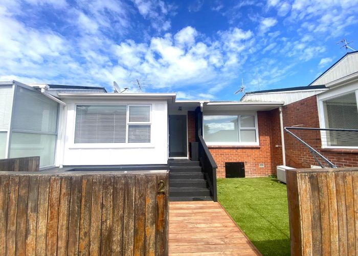  at 2/10 Park Avenue, Takapuna, Auckland