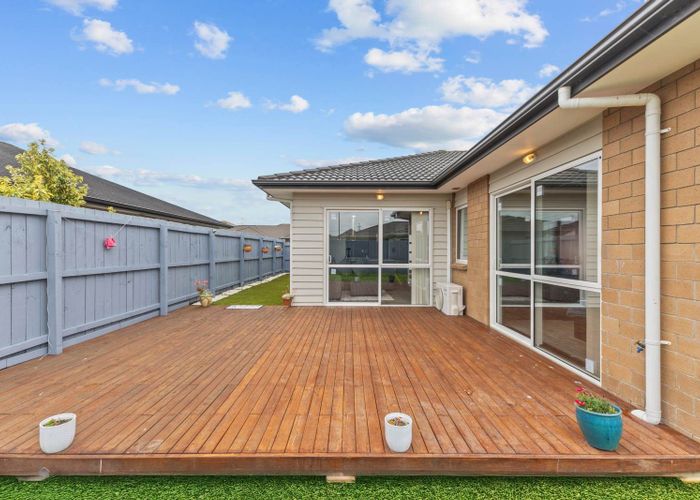  at 8  Dalray Avenue, Takanini, Papakura, Auckland