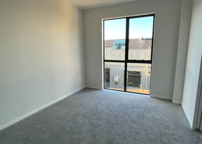  at 6/20 Arron Street, Ellerslie, Auckland