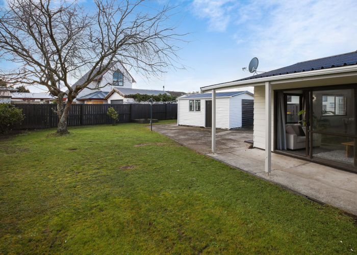  at 8 Brightwell Place, Nawton, Hamilton, Waikato