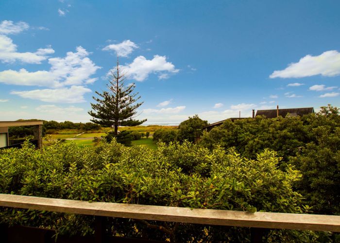  at 125 Marine Parade North, Piha