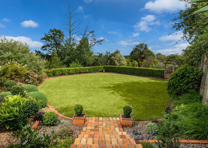  at 318D Upper Harbour Drive, Greenhithe, Auckland
