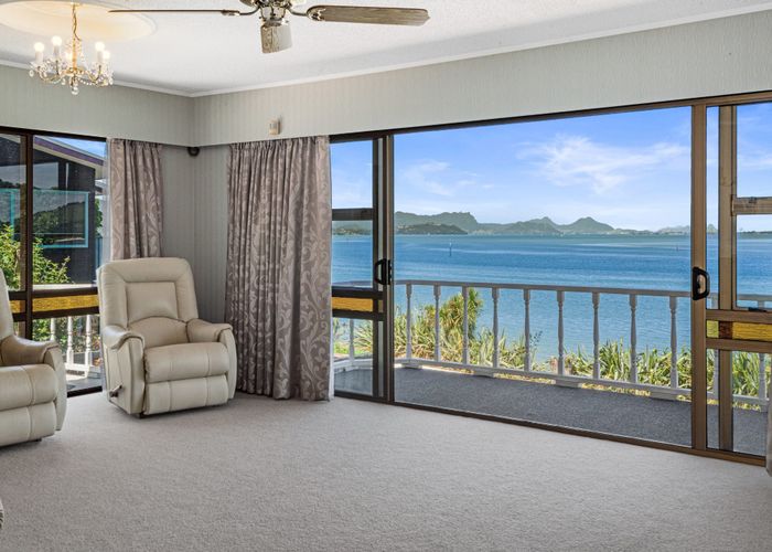  at 186 Beach Road, Onerahi, Whangarei