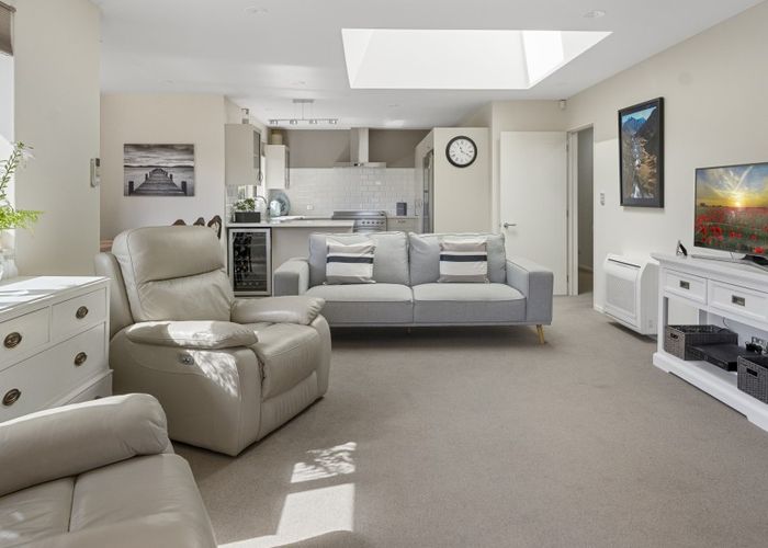  at 18 Admiralty Place, Waikawa, Picton