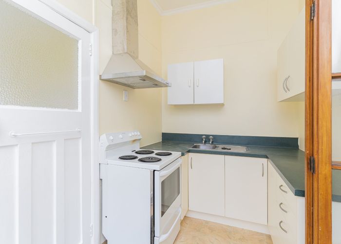  at 36 Lyndhurst Street, Takaro, Palmerston North, Manawatu / Whanganui