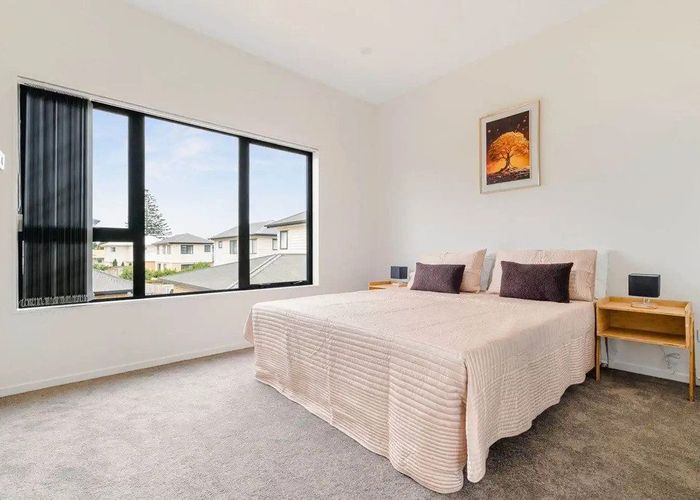  at 12/32 Tapuwae way, Mangere Bridge, Manukau City, Auckland