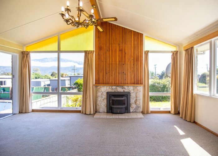  at 165 Beach Road, Kaikoura