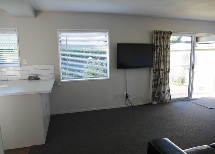  at 1/38 Epsom Road, Sockburn, Christchurch