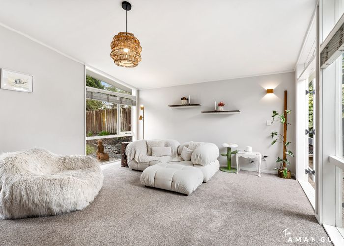  at 4 Gladys Avenue, Glenfield, Auckland