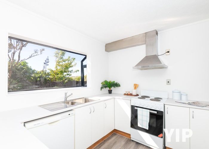  at 36B Kentwood Drive, Woodridge, Wellington, Wellington