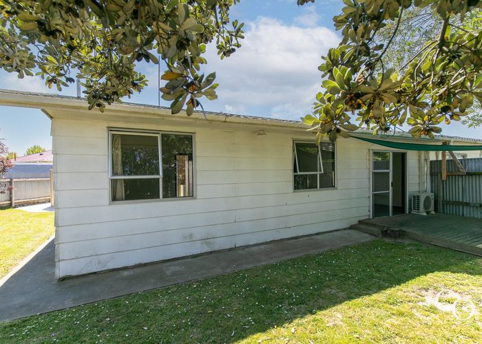 at 2/9 Lyttelton Crescent, Tamatea, Napier