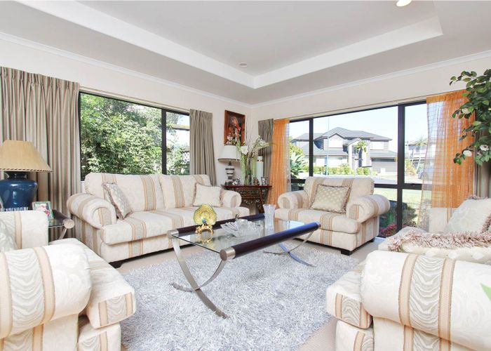  at 4 Roseborough Place, Flat Bush, Auckland