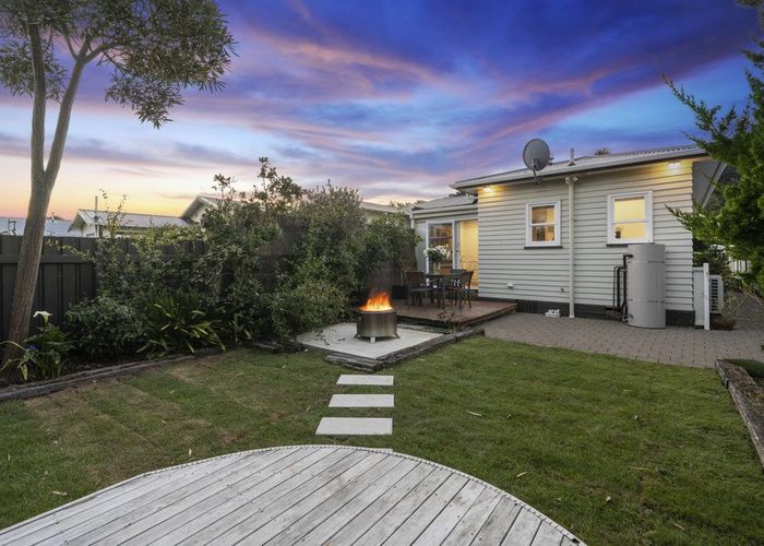  at 39 Moa Street, Alicetown, Lower Hutt, Wellington