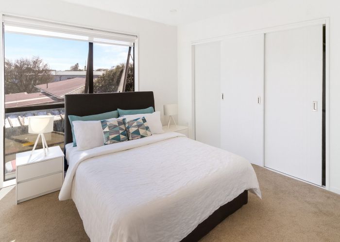  at 8/14 Clendon Place, Manurewa, Manukau City, Auckland