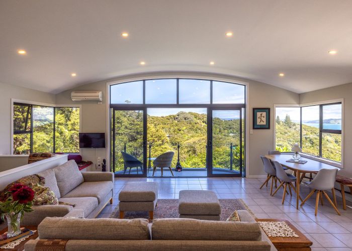  at 100 Fairview Crescent, Omiha, Waiheke Island, Auckland