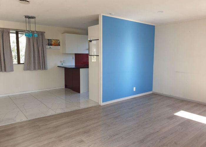  at 28 Glen Close, Glen Eden, Waitakere City, Auckland