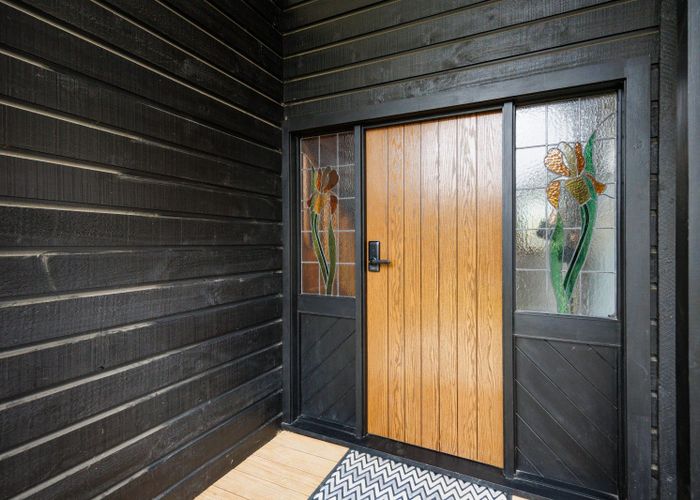  at 11 Hillgrove Place, Fitzherbert, Palmerston North