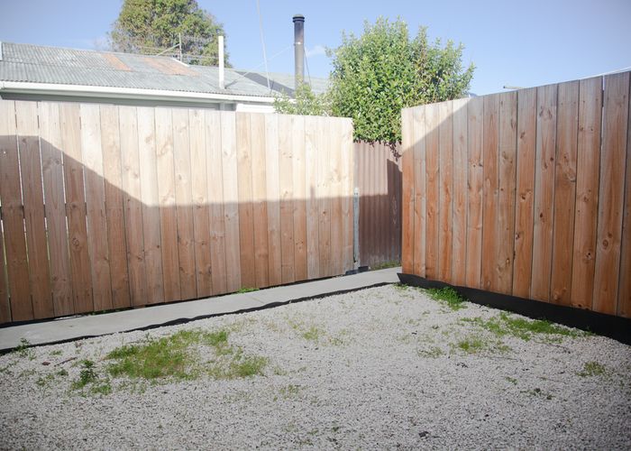 at 2/738 Ferry Road, Woolston, Christchurch
