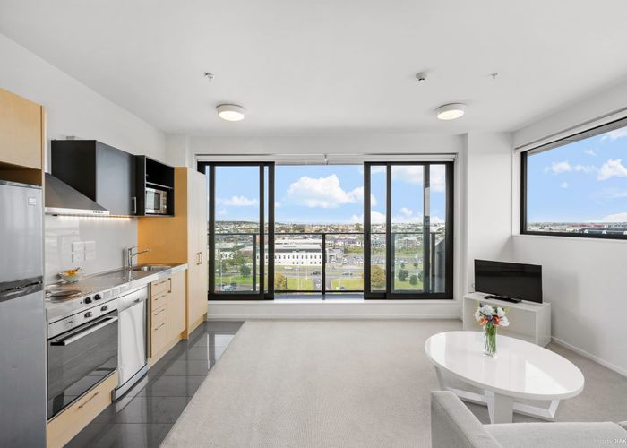  at 807/17 Putney Way, Manukau, Manukau City, Auckland