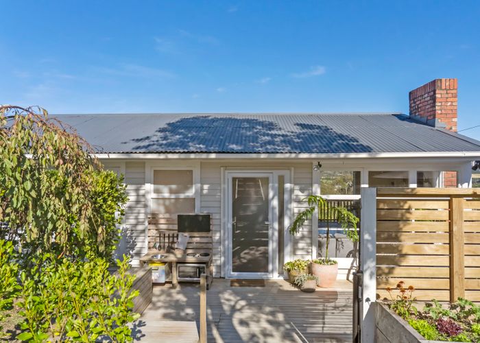  at 162 Glengarry Road, Glen Eden, Auckland