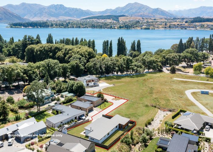  at 7 Macandrew Lane, Wanaka