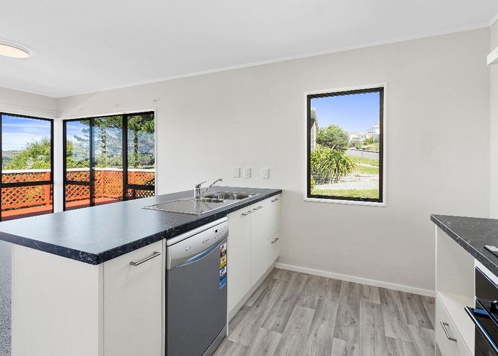  at 24 Cathie Place, Karori, Wellington, Wellington
