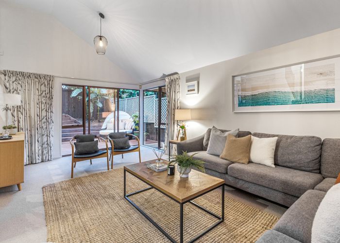  at 3/25 Shackleton Road, Mount Eden, Auckland