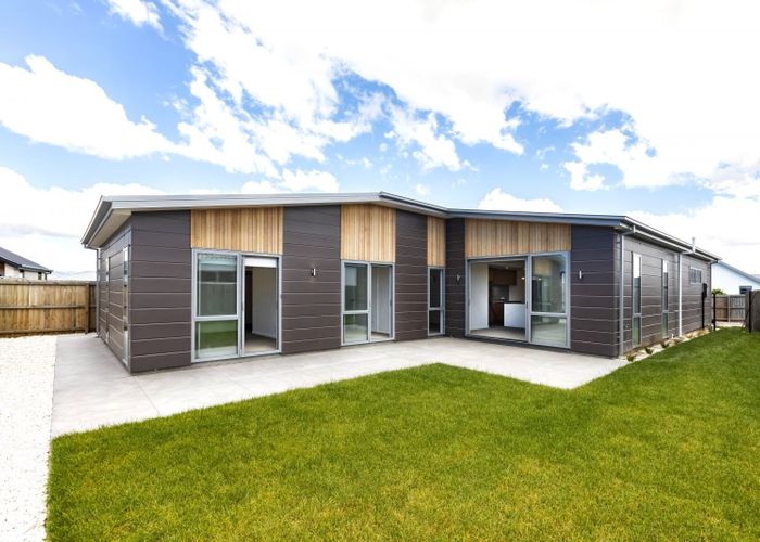  at 6 Loch Tanna Way, Broomfield, Christchurch