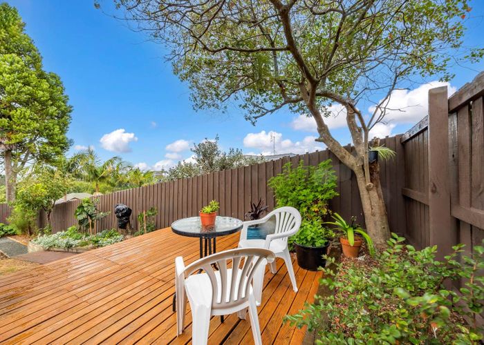  at 1/78 Velma Road, Hillcrest, Auckland