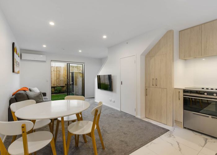  at 5/21 Karamu Street, Te Atatu Peninsula, Auckland