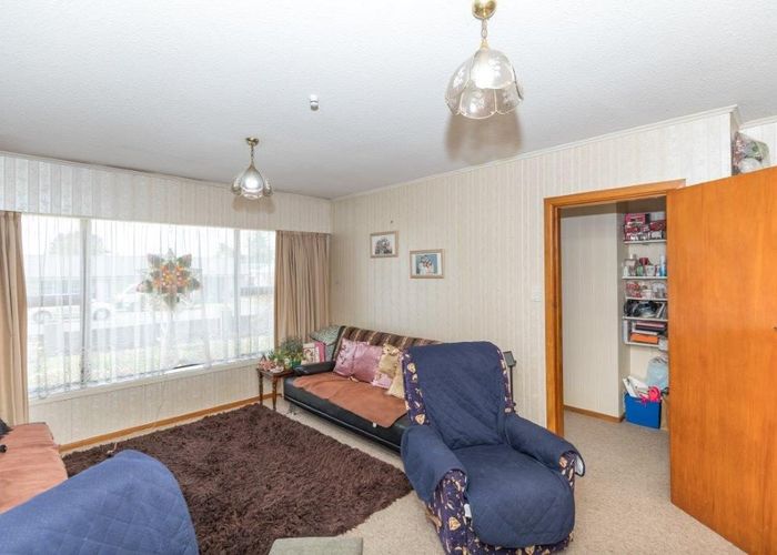  at 64 Pine Avenue, Melville, Hamilton, Waikato