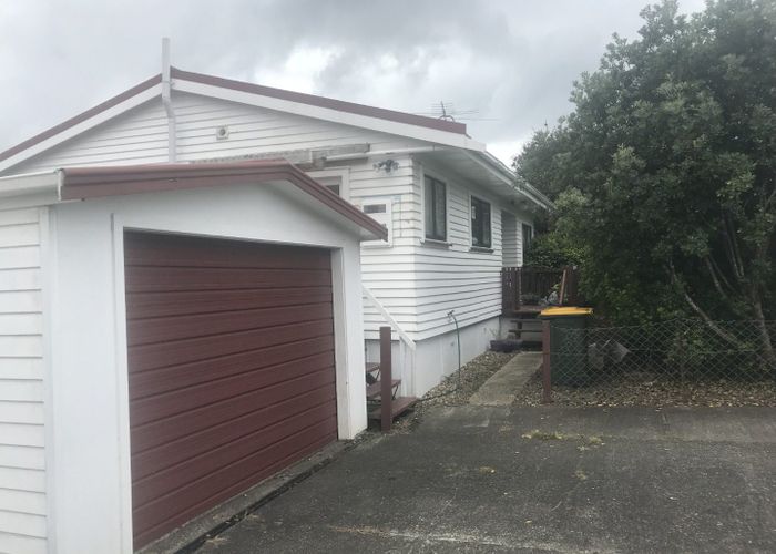  at 936 East Coast Road, Northcross, North Shore City, Auckland