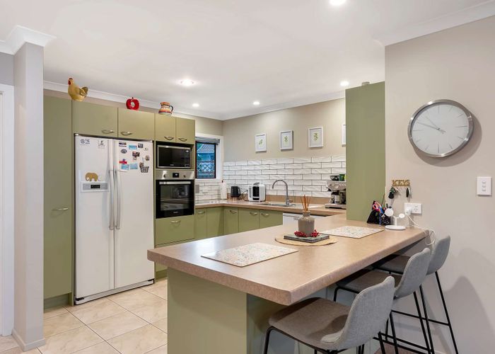  at 4 Charles Close, Springvale, Whanganui, Manawatu / Whanganui