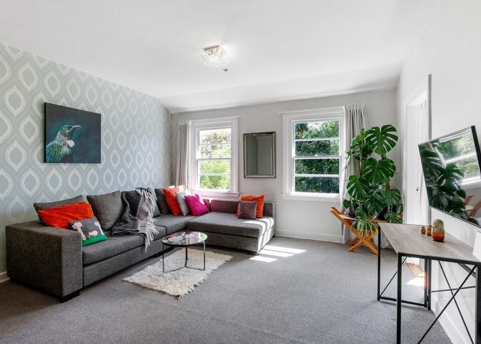  at 4/46 Fendalton Road, Fendalton, Christchurch