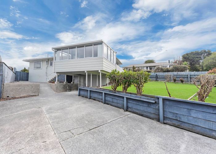  at 99 Sycamore Drive, Sunnynook, North Shore City, Auckland