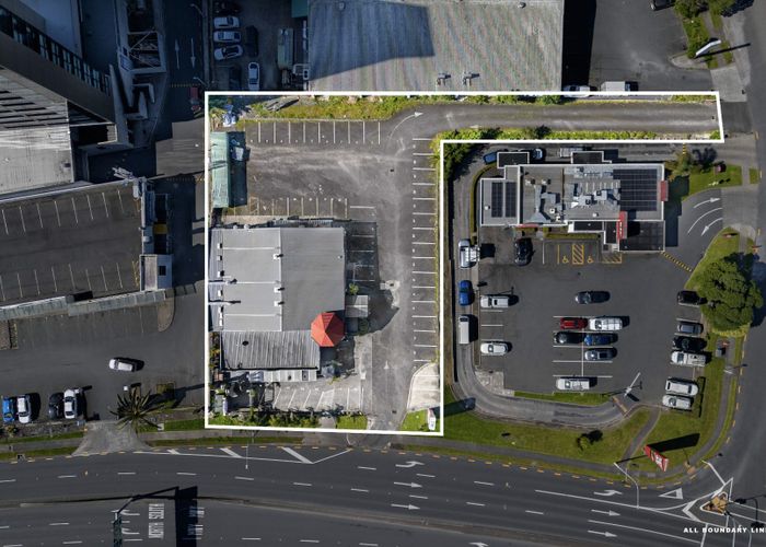  at 736 Great South Road, Manukau, Manukau City, Auckland