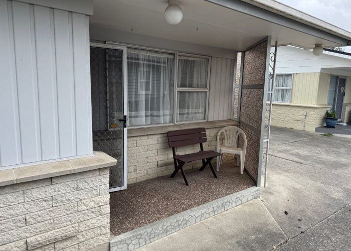  at 8 Downing Avenue, Pirimai, Napier, Hawke's Bay