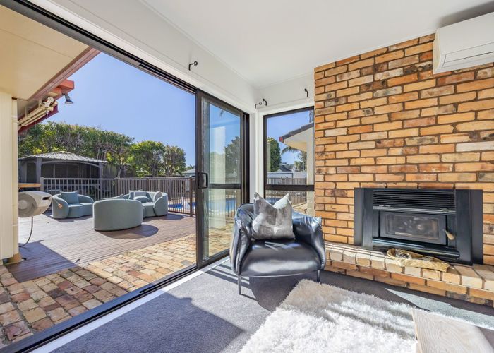  at 51 Hattaway Avenue, Bucklands Beach, Manukau City, Auckland